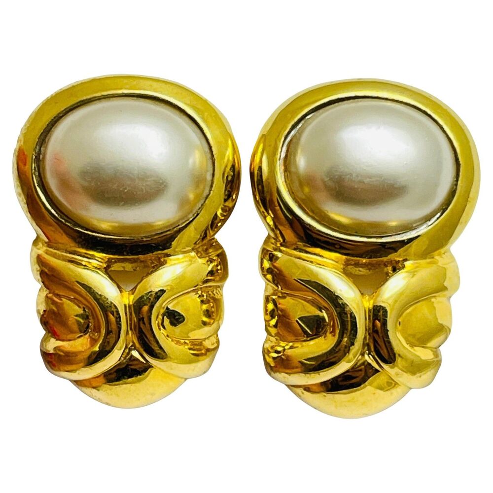Vintage REPLICA Itsly signed gold pearl designer clip on earrings